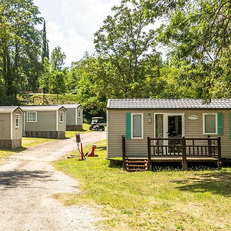 Camping Les Rives Du Lac De Vinca Eksteriør billede